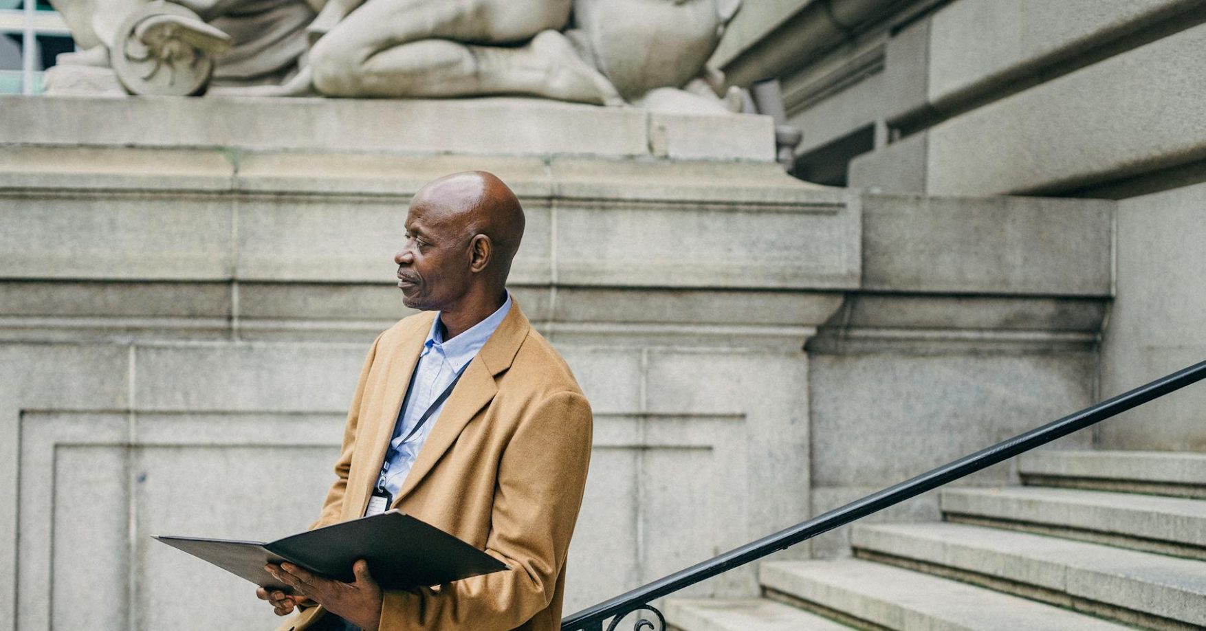 Man meeting with a financial professional before retirement